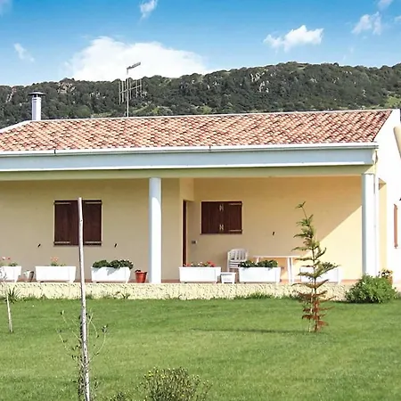 Lorenza Villa Alghero